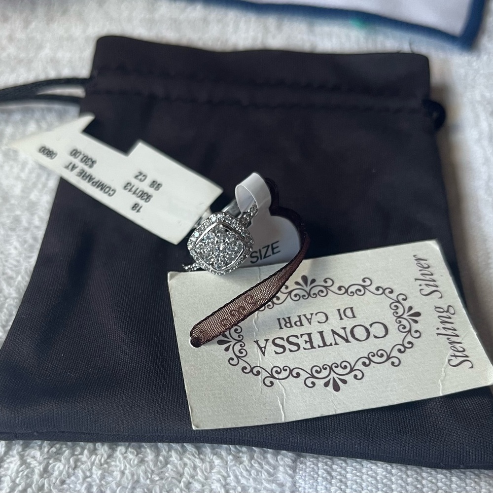 Contessa di Capri Sterling Silver Ring size 7